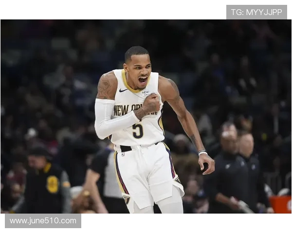 本季还没打！队记：德章泰穆雷参加了部分训练暂无复出时间表